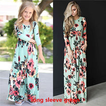 Load image into Gallery viewer, Mother Daughter Dress Long Sleeve Family Matching Outfits Mommy and Me Floral Long Maxi Dresses Family Match Beach Dress D0906