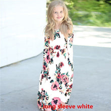 Load image into Gallery viewer, Mother Daughter Dress Long Sleeve Family Matching Outfits Mommy and Me Floral Long Maxi Dresses Family Match Beach Dress D0906